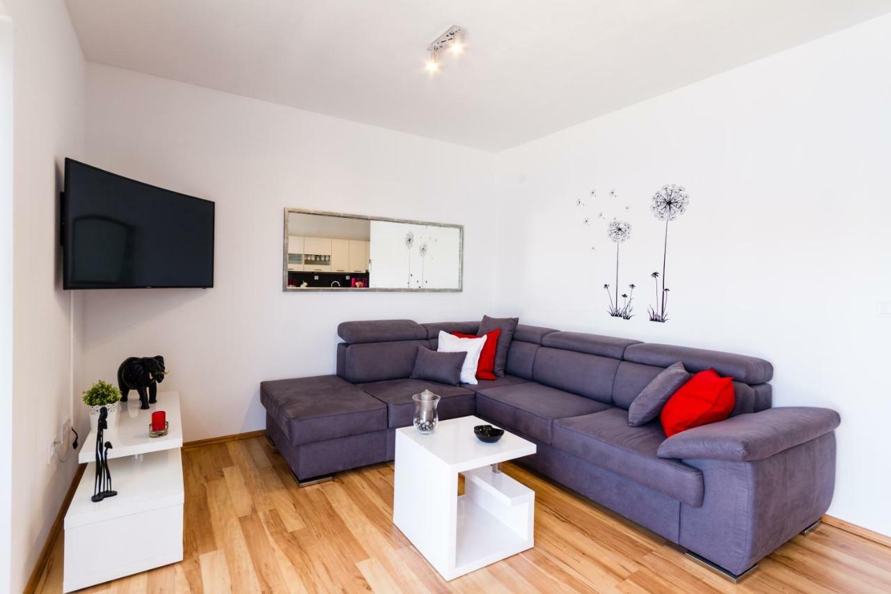 Apartman Orlando Zrnovo Exterior foto