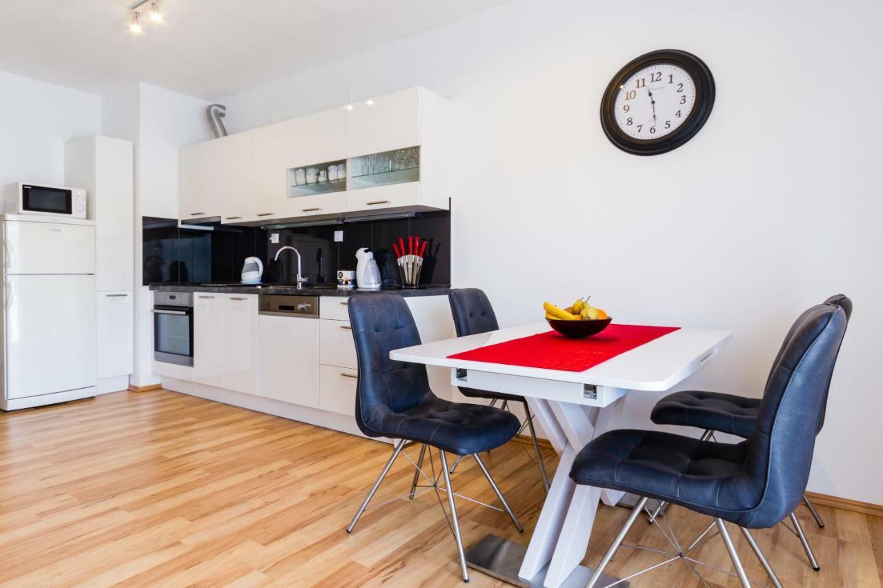 Apartman Orlando Zrnovo Exterior foto